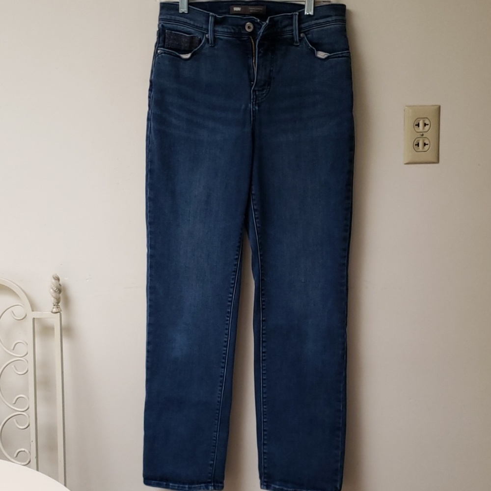 512 perfectly Slimming Levis